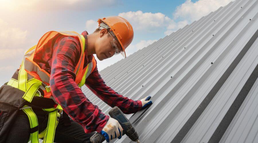 Professional Emergency Roof Repairs services in Depauw, IN